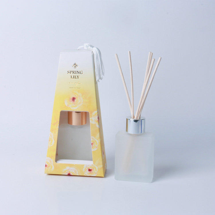 Difusor de láminas de 30ml en botella de vidrio cuadrada en caja 4 aromas para el hogar